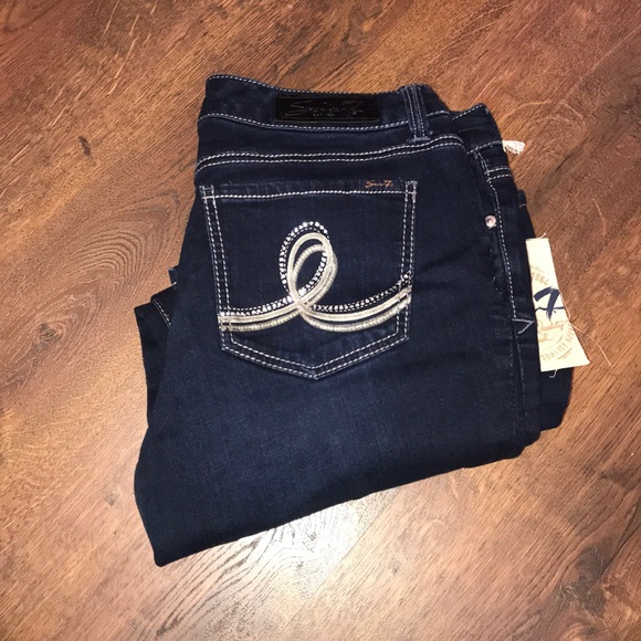 NWT SEVEN7 Dark Washed Denim Jeans - Picture 4 of 7